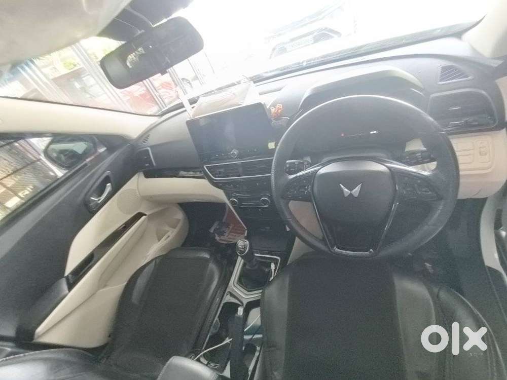 Mahindra Xuv 3xo Ax5 Ds Mt, 2024, Diesel