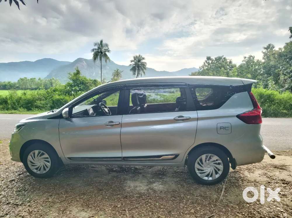 Maruti Suzuki Ertiga 2025 Petrol& Cng 24000 Km Driven