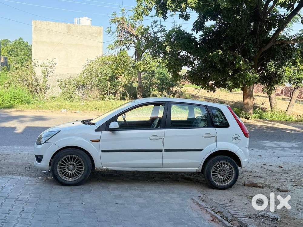 Ford Figo 2012 Diesel 116000 Km Driven