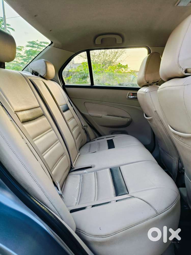 Maruti Suzuki Swift Dzire 1.2 Vxi Bsiv, 2014, Petrol