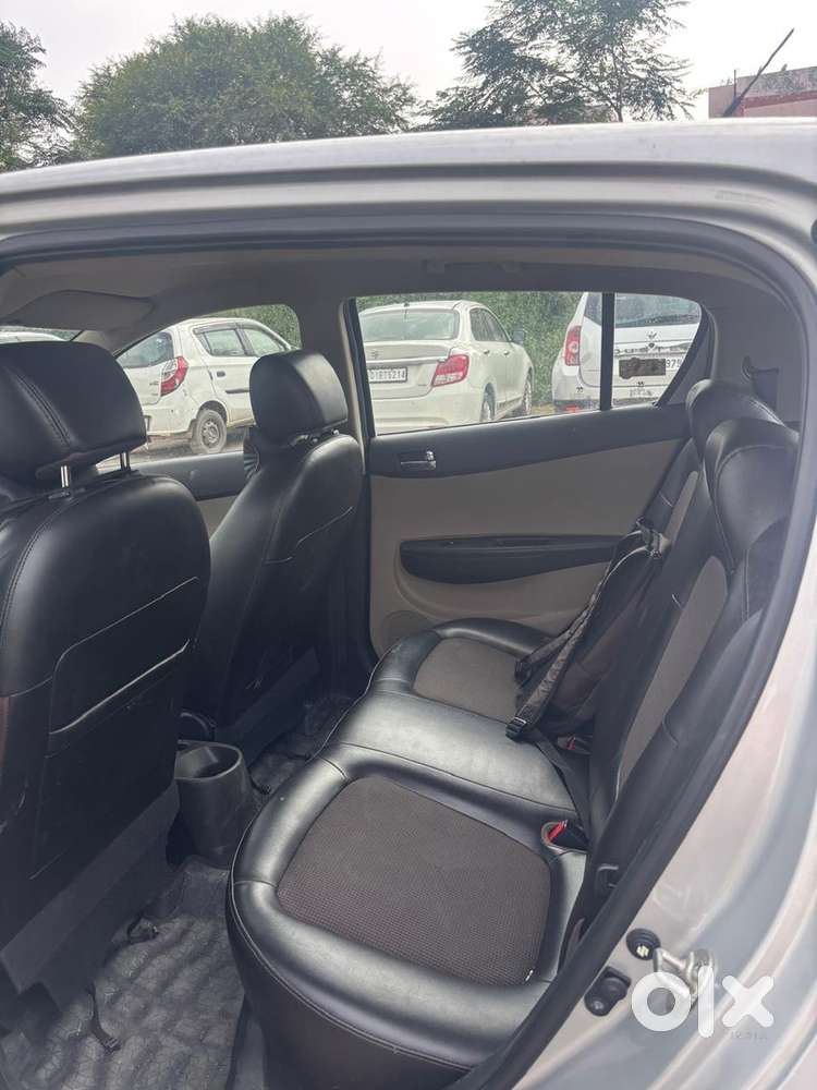Well Maintained I20 Petrol 2014