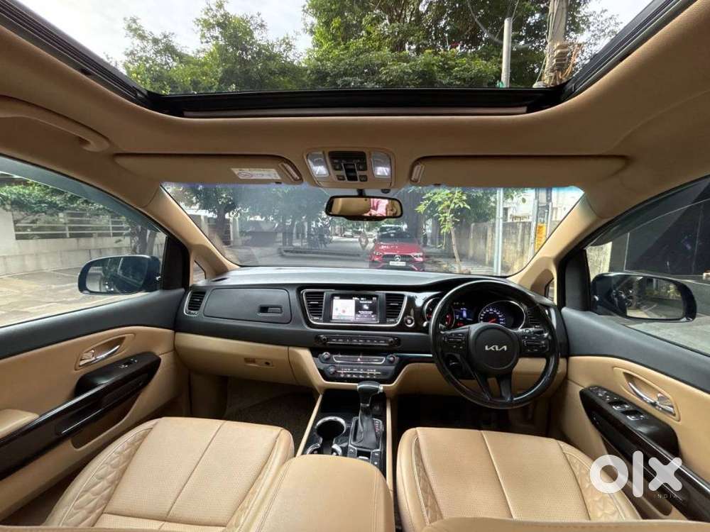 Kia Carnival Limousine Plus 7 Str, 2022, Diesel