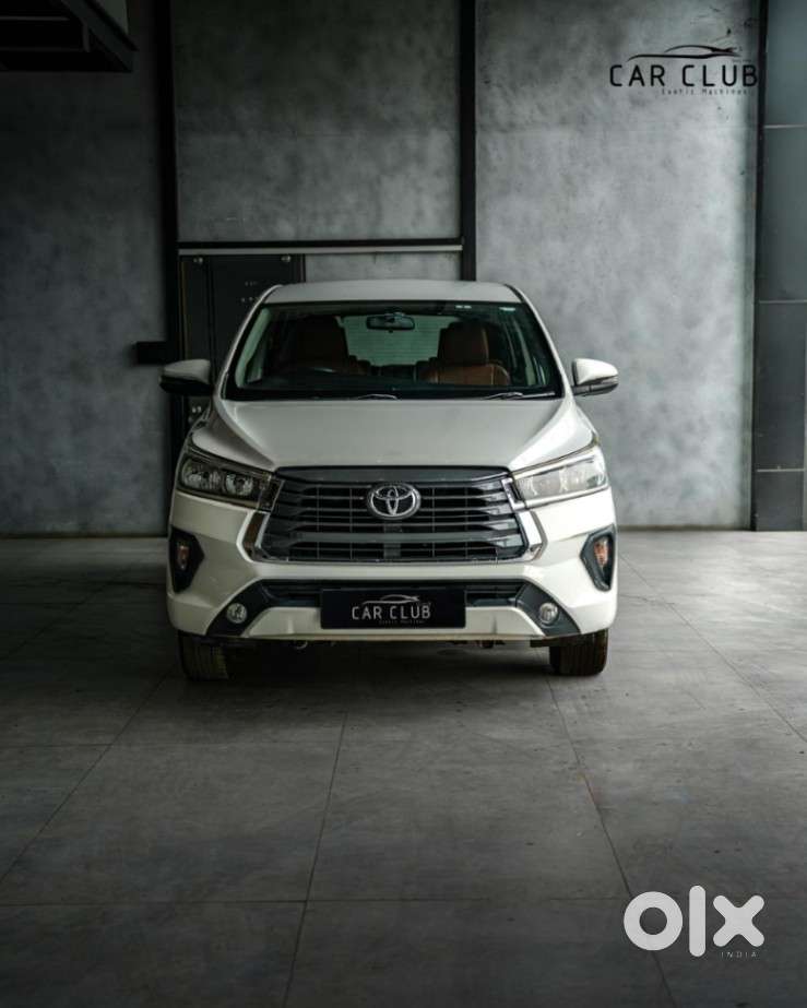 Toyota Innova Crysta 2.4 G Mt 7 Str, 2017, Diesel