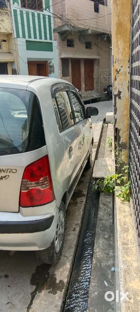 Hyundai Santro Petrol 2010