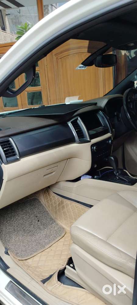 Ford Endeavour 3.2 Titanium At 4x4, 2017, Diesel