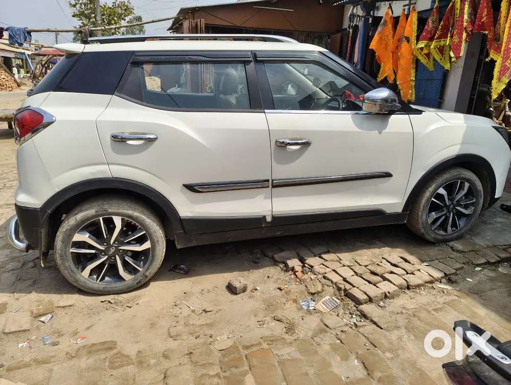 Mahindra Xuv300 2021 Petrol Well Maintained