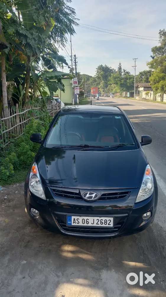 Hyundai I20 Crdi Magna 2010 Model Car