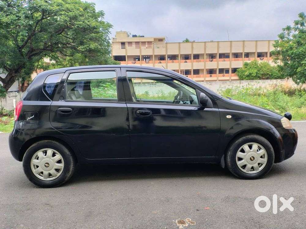 Chevrolet Aveo U-va, 2009, Petrol