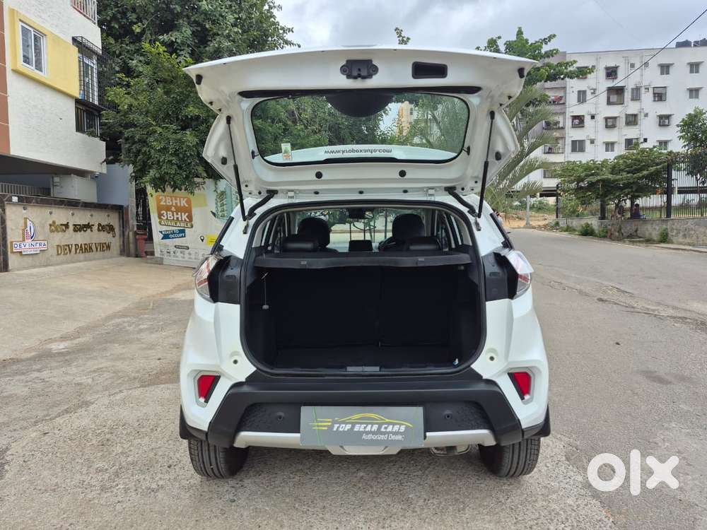 Tata Nexon 1.2 Revotron Xz Plus (s), 2023, Petrol