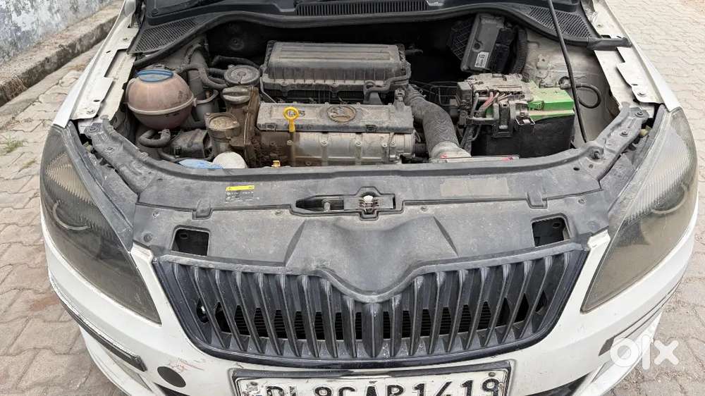 Skoda Rapid 2016 Petrol 60000 Km Driven