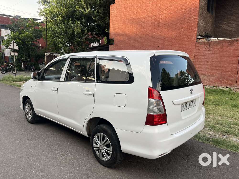 Toyota Innova 2.5 G (diesel) 7 Seater, 2012, Diesel