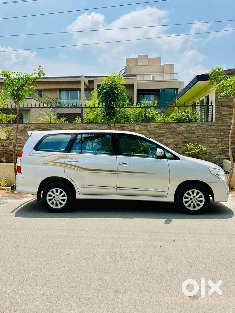 Toyota Innova 2.5 Z Diesel 7 Seater, 2014, Diesel