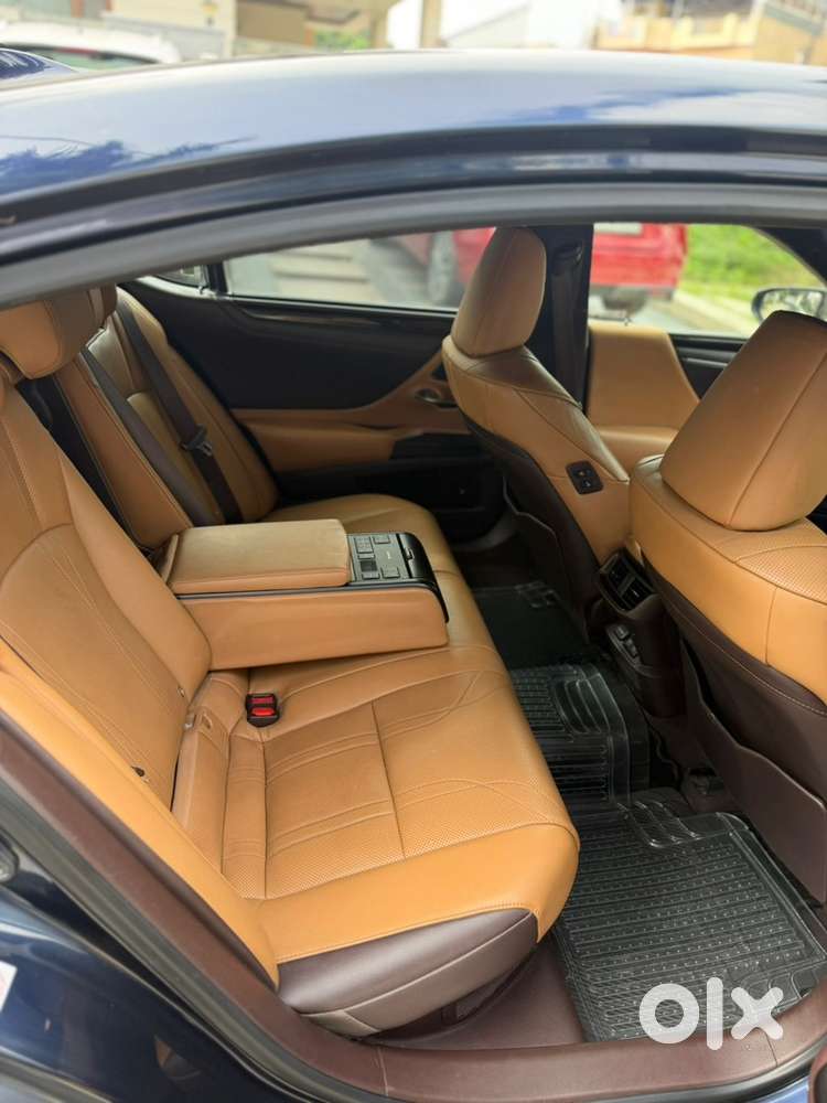 2019 Lexus Es Petrol Automatic