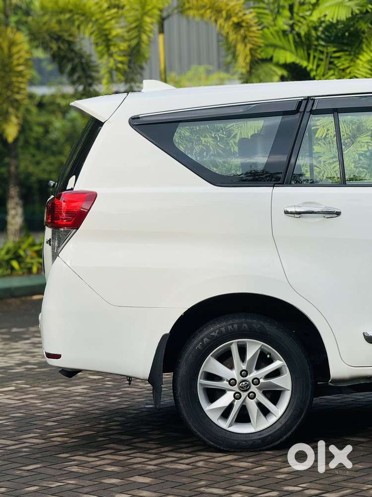 Toyota Innova Crysta 2.4 G Mt, 2018, Diesel