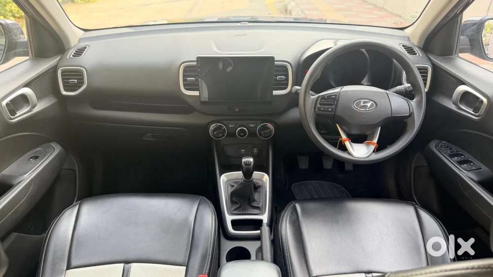 Hyundai Venue S 1.2 Petrol, 2019, Petrol