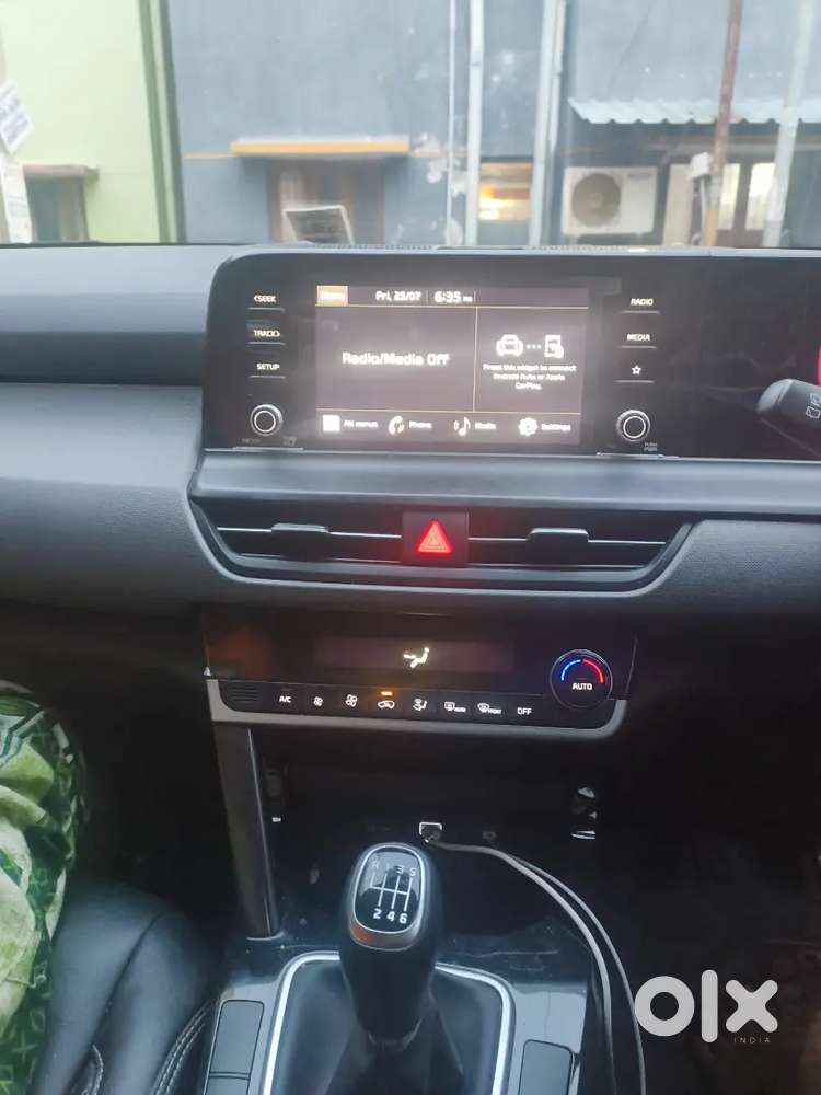 Kia Seltos Petrol Manual 2024