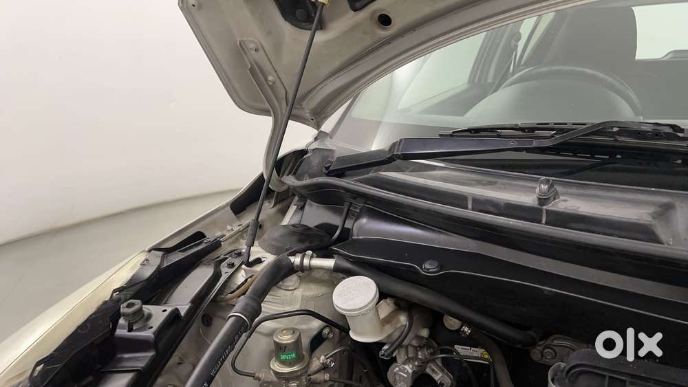 Maruti Suzuki Swift 1.3 Lxi, 2011, Petrol