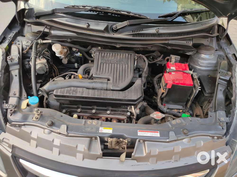 Maruti Suzuki Swift Dzire Vxi(o) Mt, 2017, Petrol