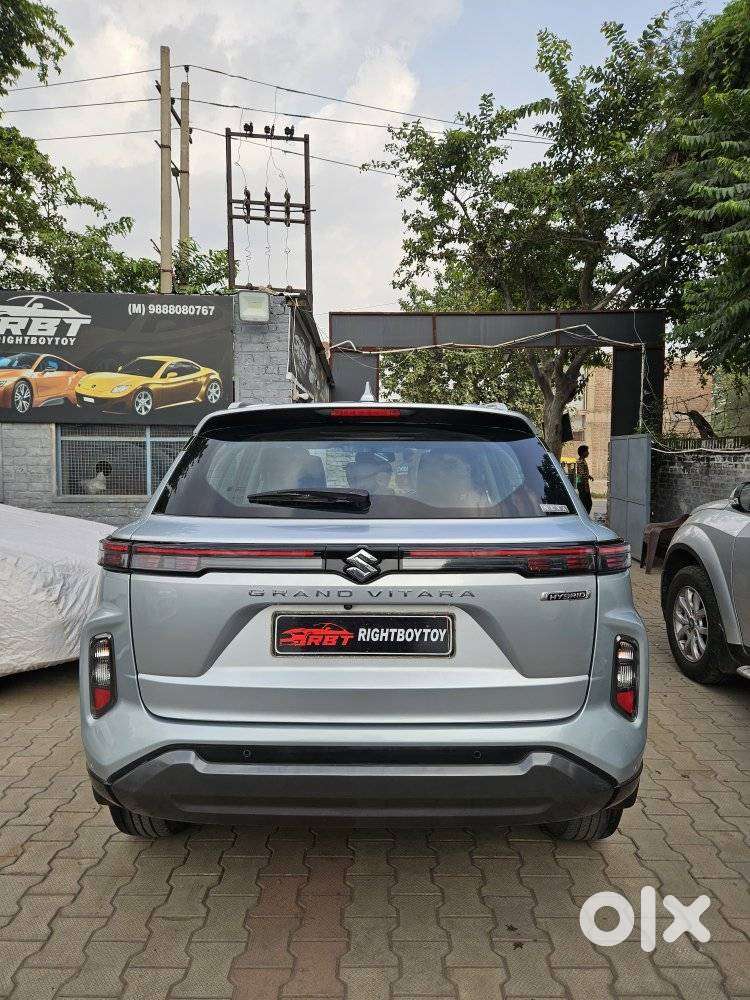 Maruti Suzuki Grand Vitara Alpha Smart Hybrid, 2023, Petrol