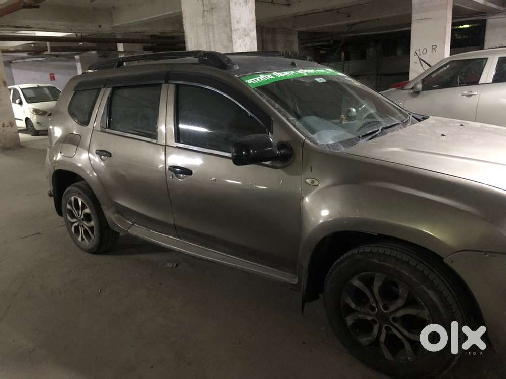 Nissan Terrano 2015 Diesel 90000 Km Driven
