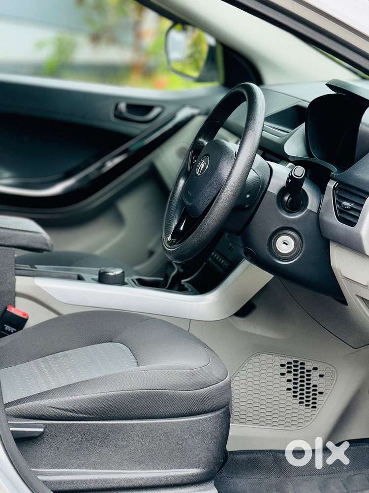 Tata Nexon 1.2 Revotron Xm, 2019, Petrol