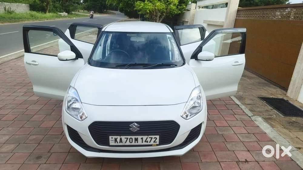 Maruti Suzuki Swift Vxi 1.2 Abs Bs-iv, 2019, Petrol