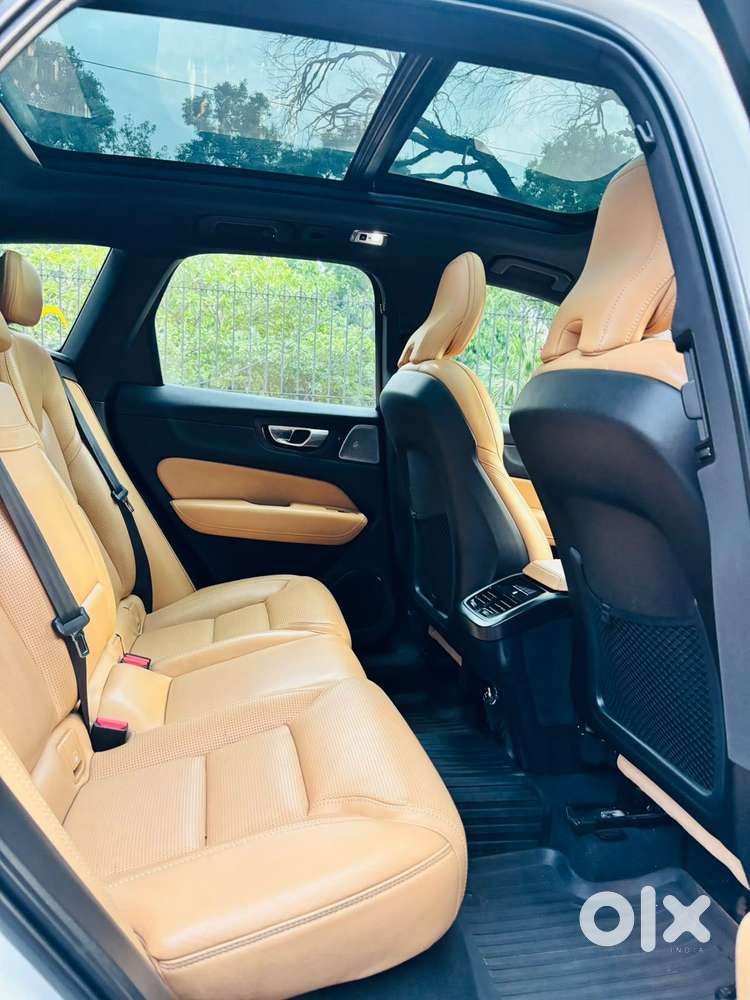 Volvo Xc60 D5 Awd Automatic, 2021, Diesel