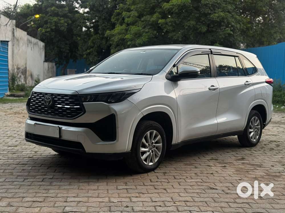 Toyota Innova Hycross 2.0 Gx 7 Str, 2023, Petrol