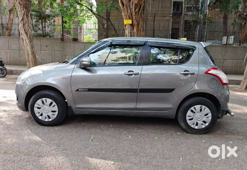 Maruti Suzuki Swift Vxi 1.2 Abs Bs-iv, 2014, Petrol