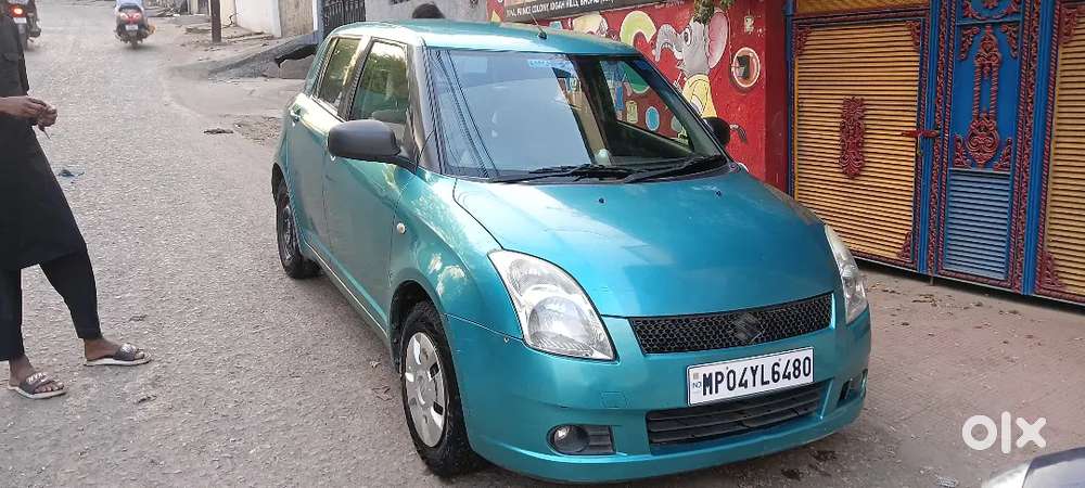 Maruti Suzuki Swift 2006 Petrol 77500 Km Driven