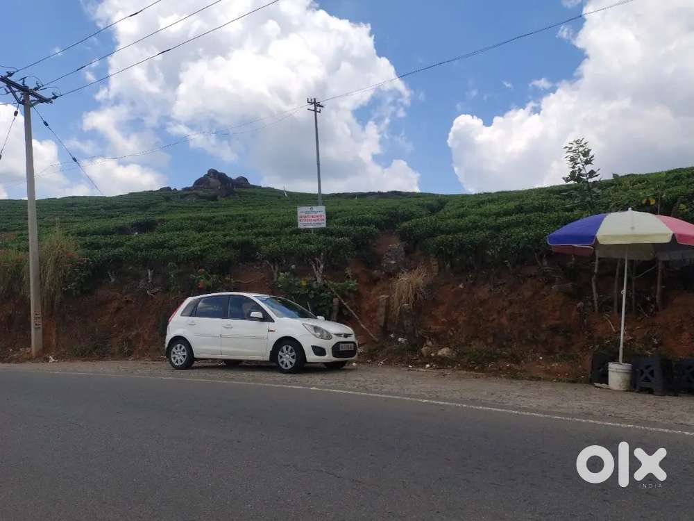 Ford Figo 2015 Diesel Well Maintained ( New Tyre)