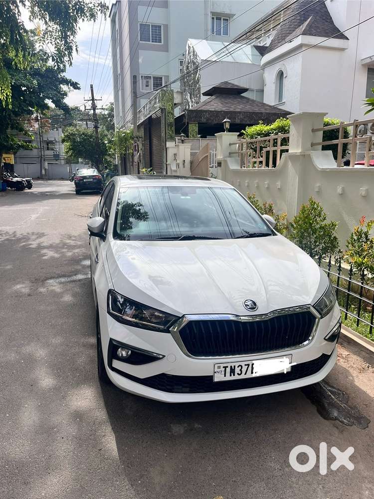 Skoda Slavia Petrol 2024