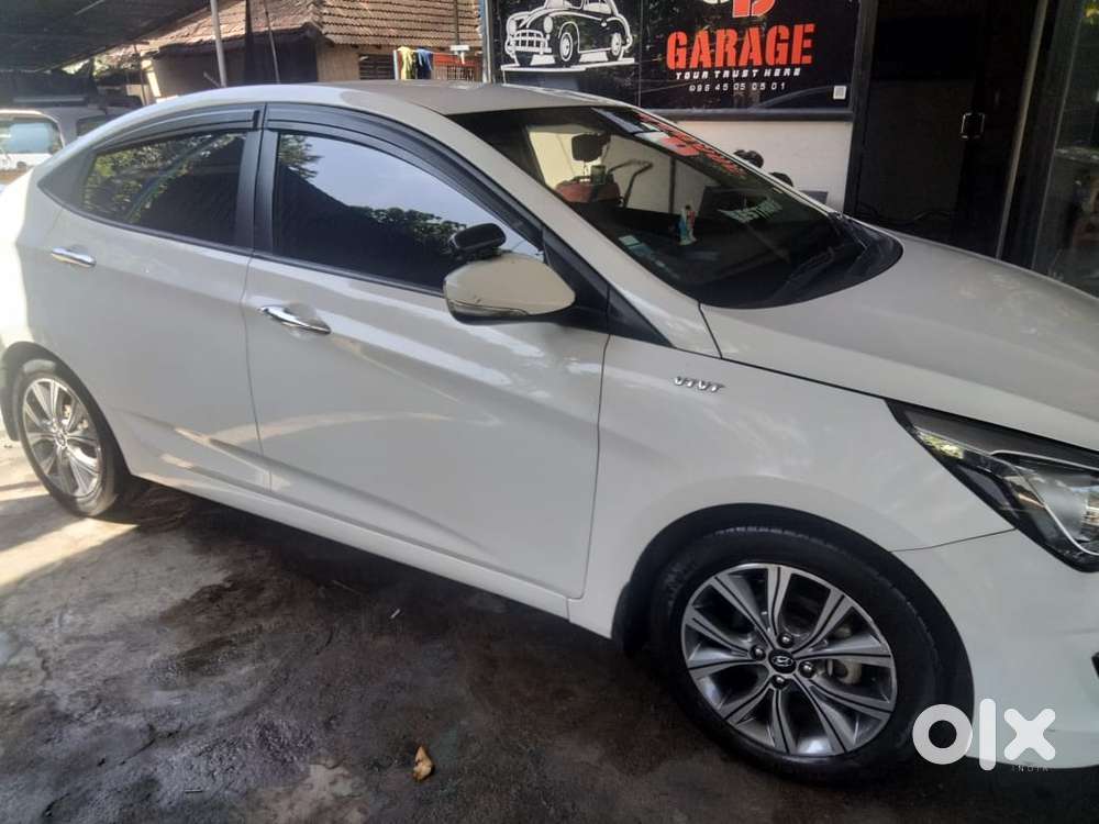 Hyundai Verna Vtvt 1.6 Sx, 2015, Petrol