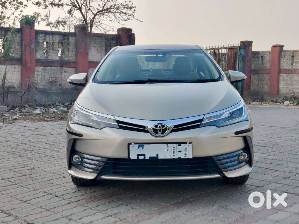 Toyota Corolla Altis 1.8 Gl, 2018, Petrol