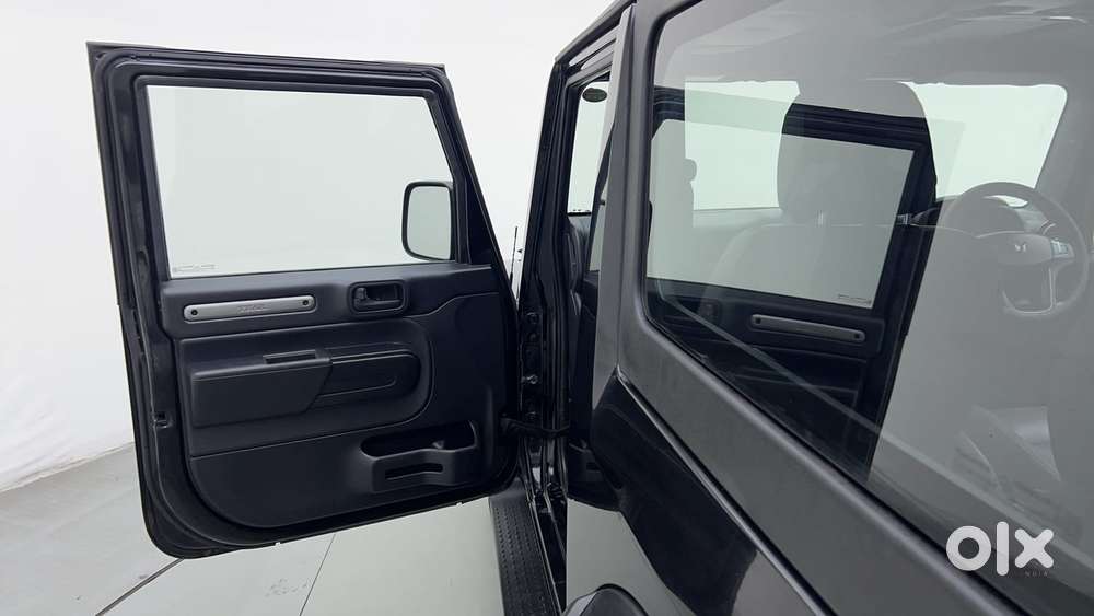 Mahindra Thar Lx Hard Top Petrol Mt 4wd, 2023, Petrol