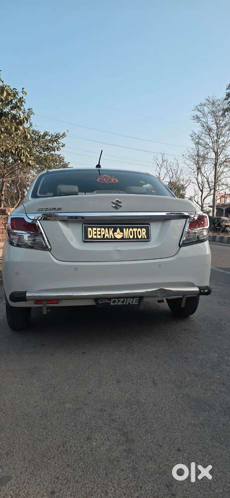 Maruti Suzuki Dzire 1.2 Vxi, 2023, Petrol