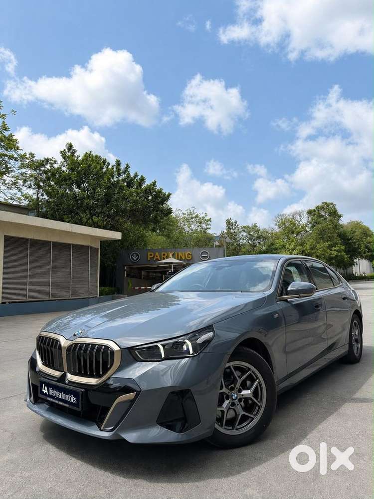 Bmw 530li M Sport  700 Kms Driven  Like New  Save Lakhs Vs New