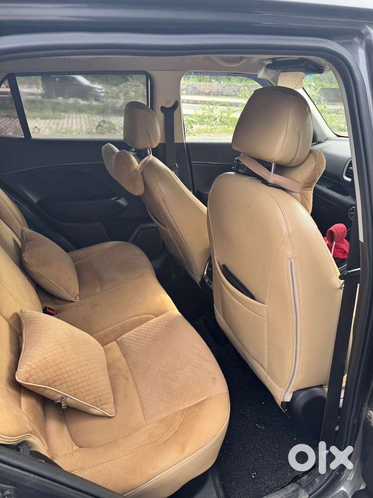 Hyundai Venue 2022 (in Warranty)