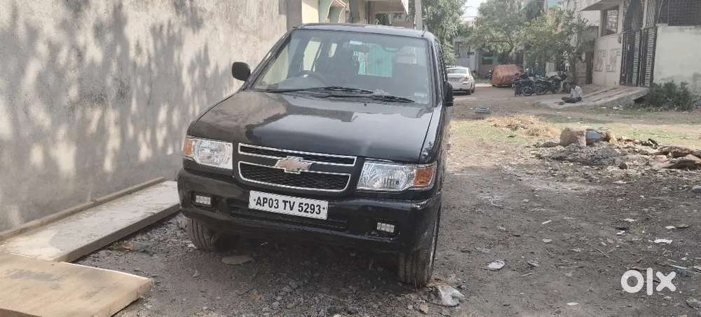 Chevrolet Tavera Neo 2011 Diesel Well Maintained