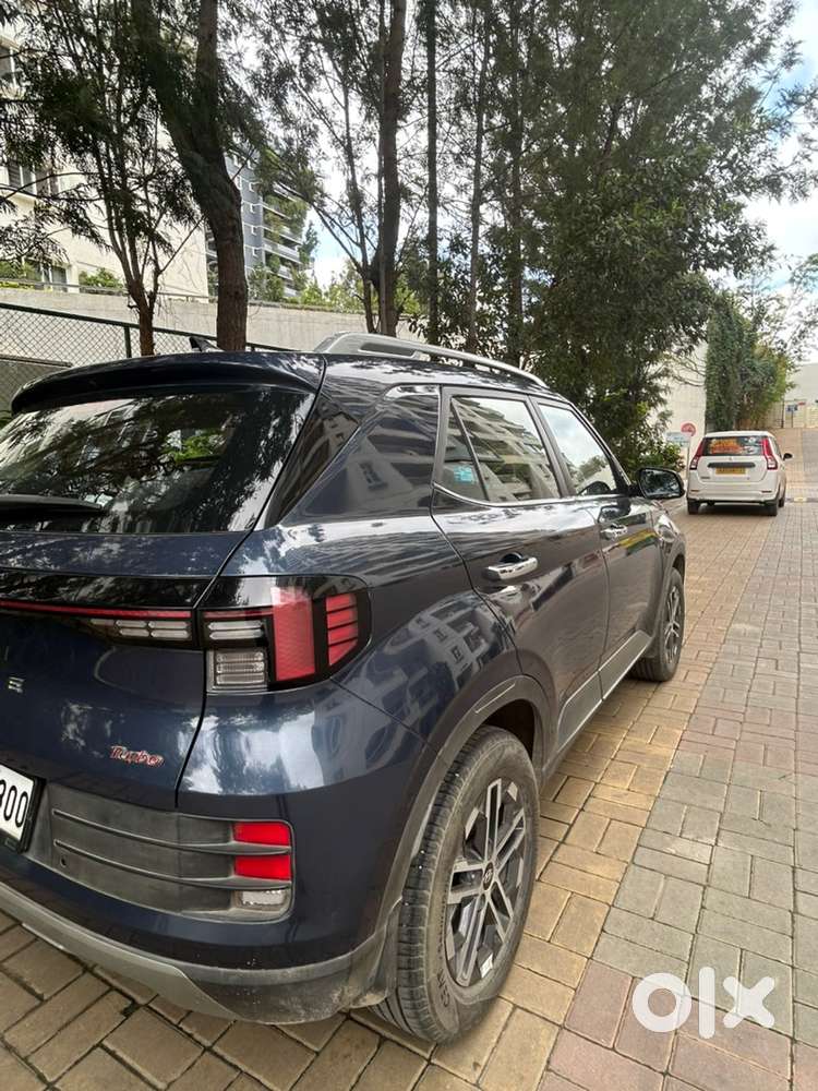 Hyundai Venue Petrol 2023
