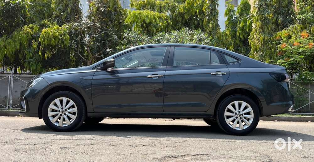 Volkswagen Virtus Highline Plus 1.0 Tsi Mt Less Driven Car