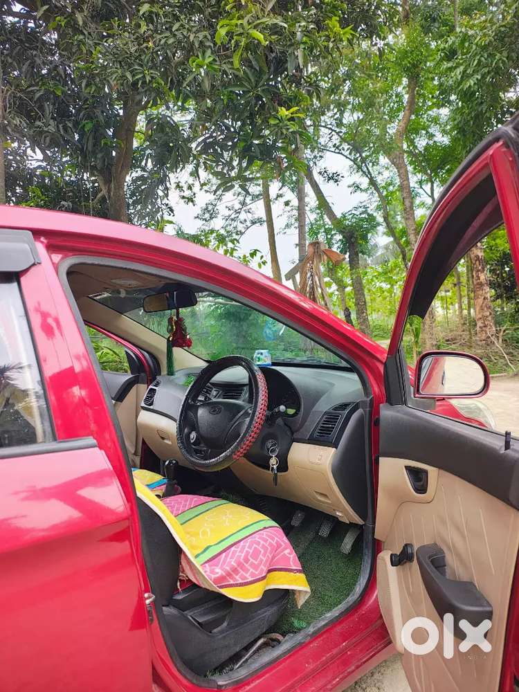 Hyundai Eon 2016 Petrol 120000 Km Driven