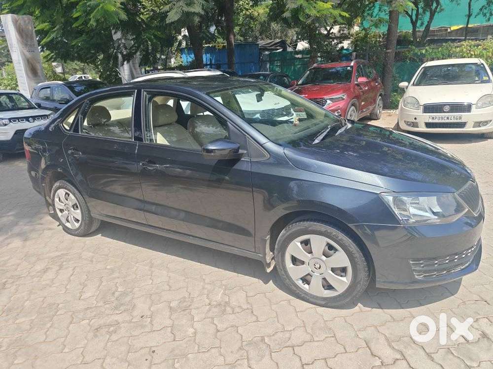 Skoda Rapid 1.0 Tsi Active, 2020, Petrol