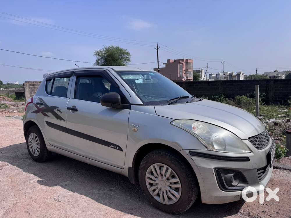 Maruti Suzuki Swift Lxi 2015