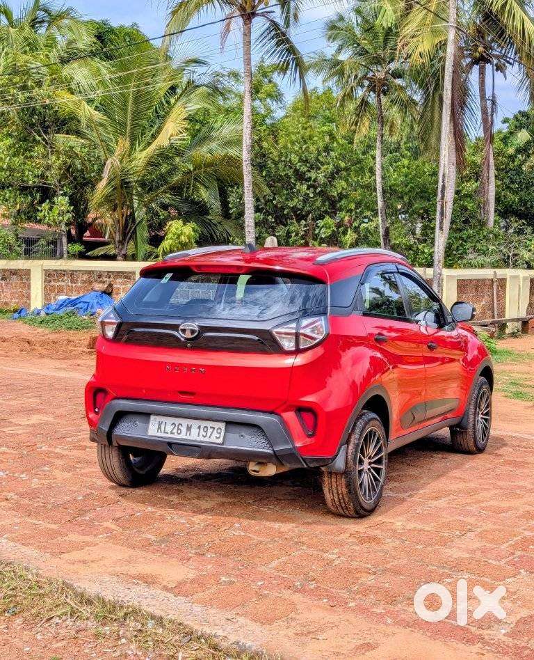 Tata Nexon 1.2 Revotron Xma Amt, 2021, Petrol