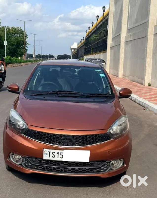 Tata Tigor Xza, 2017, Petrol