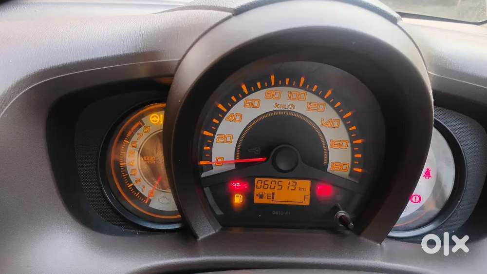 Honda Brio Petrol Mt 2013