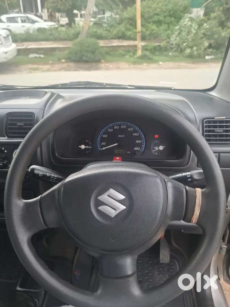 Nice Car Acche Condition Mein Gadi Hai Charon Tyre Okay