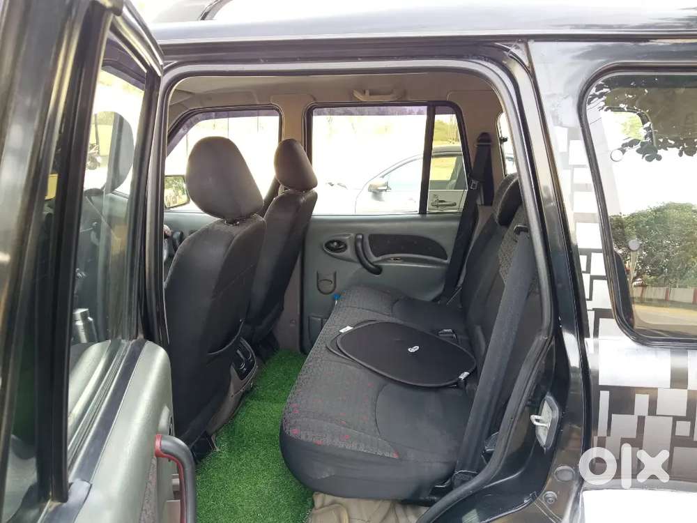 Mahindra Scorpio Classic 2010