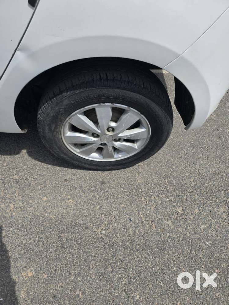 Hyundai I20 Sportz 1.2 Bs-iv, 2013, Cng & Hybrids